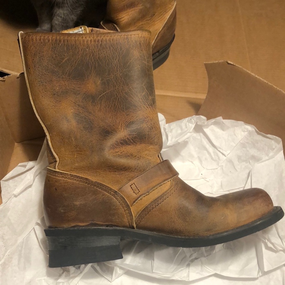 Maxitred Oil Resistant FRYE Boots